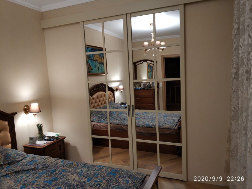 Зеркальные перегородки для спальни Костанай